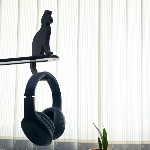 Cat Holder Stand